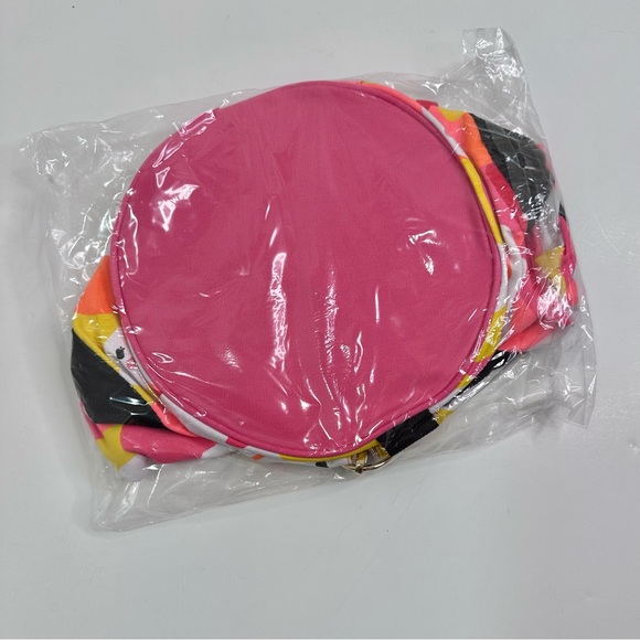 Benefit "Faces” Large Weekend Duffle Tote Limited Edition Travel Bag - Picture 10 of 13